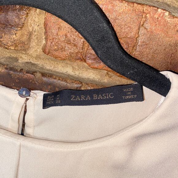 Zara Beige Sleeveless Tiered Chiffon Tank Top Blouse Women's Size Medium - Picture 5 of 9